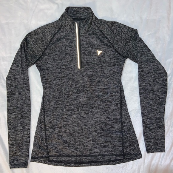 Old Navy Tops - Old Navy Women’s XS Long Sleeve Quarterzip